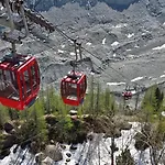 Villa Loppe - Mountain Four-bedroom Hidden Gem Chamonix