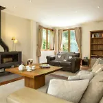 Loppe - Mountain Four-bedroom Hidden Gem Villa Chamonix