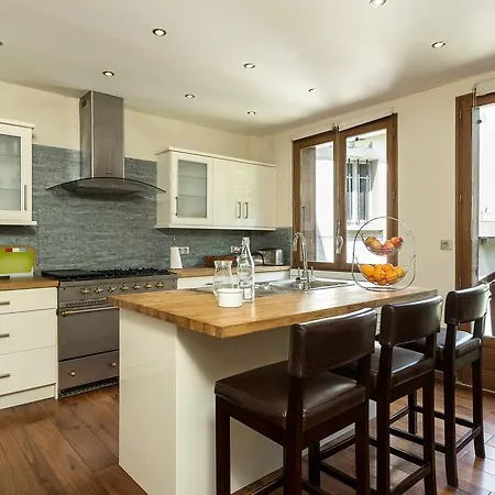 Loppe - Mountain Four-bedroom Hidden Gem Villa Chamonix