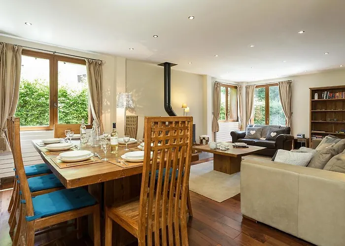 Loppe - Mountain Four-bedroom Hidden Gem 别墅 *