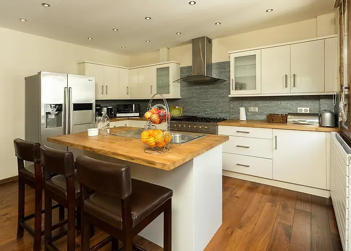 别墅 Loppe - Mountain Four-bedroom Hidden Gem *